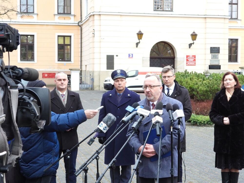 Konferencja prasowa na Zamku Lubomirskich w Rzeszowie – 20 grudnia 2021. Fot. Adam Stefan Lewandowski (IPN)