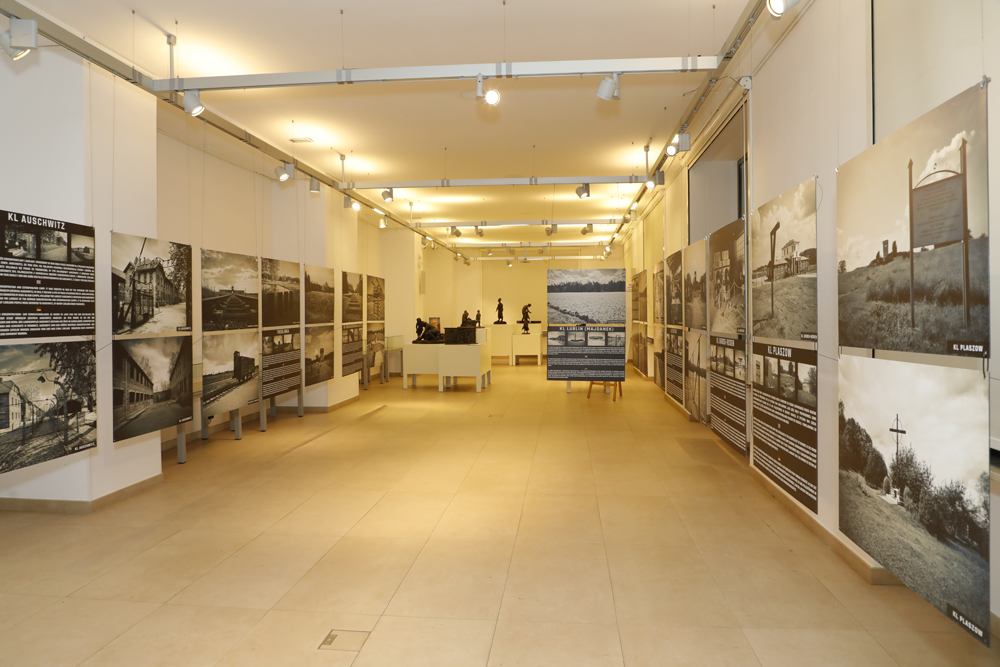 Otwarcie wystawy „Niemieckie miejsca zagłady obywateli II RP” – Warszawa, 14 stycznia 2022. Fot. Piotr Życieński (IPN)