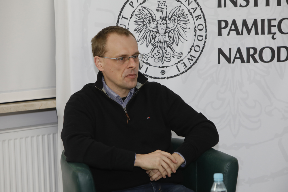 Dr Bartłomiej Noszczak (IPN Warszawa). Dyskusja o książce „Urząd do spraw Wyznań – struktury, działalność, ludzie, tom 2 – Warszawa, 12 stycznia 2022. Fot. Piotr Życieński (IPN)