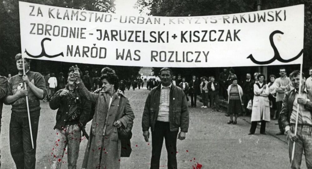 „Przystanek Historia” w TVP Historia, odc. 48: Biuro Poszukiwań i Identyfikacji – przywracamy imię i cześć ofiarom totalitaryzmów – 20 stycznia 2022