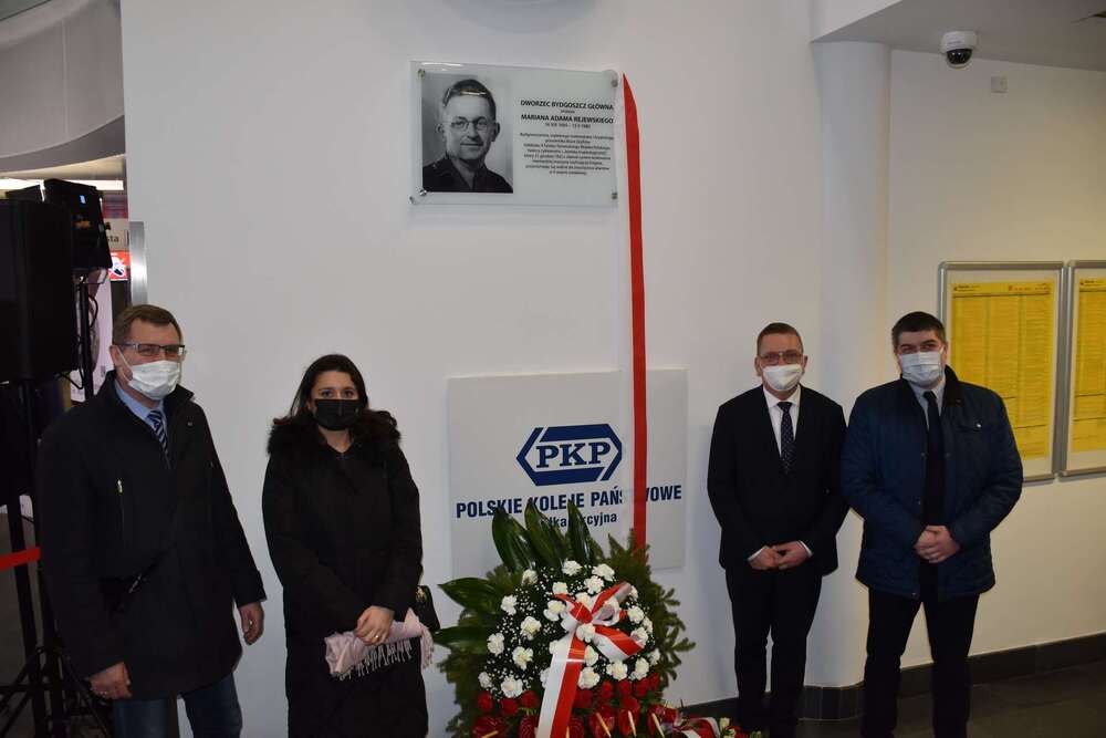 Uroczystość nadania imienia Mariana Rejewskiego dworcowi kolejowemu Bydgoszcz Główna. Bydgoszcz, 2 lutego 2022. Fot. IPN