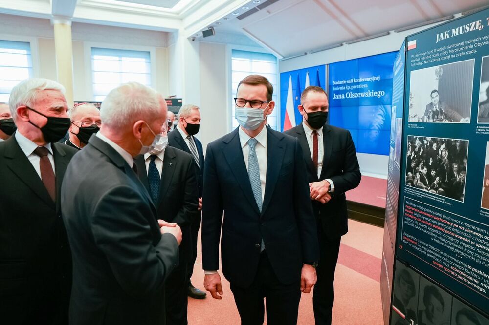 Uroczystość nadania sali konferencyjnej w KPRM imienia premiera Jana Olszewskiego – 8 lutego 2022. Fot. Daniel Gnap / KPRM