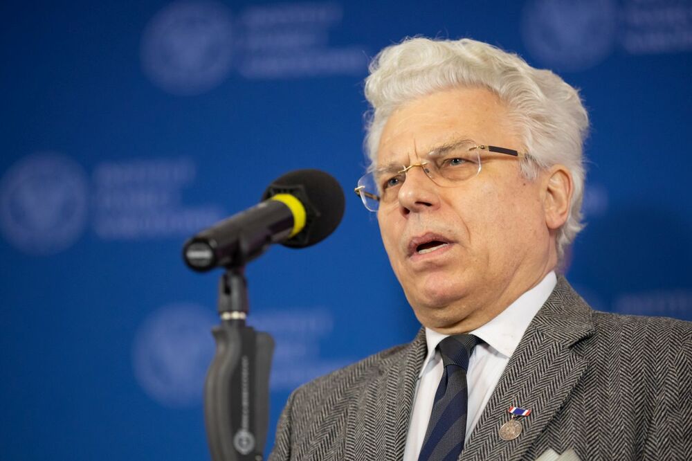 Prof. Wiesław Wysocki, wiceprezes ŚZŻAK, podczas konferencji prasowej związanej z obchodami 80. rocznicy przemianowania ZWZ na AK – Warszawa, 10 lutego 2022. Fot. Mikołaj Bujak (IPN)