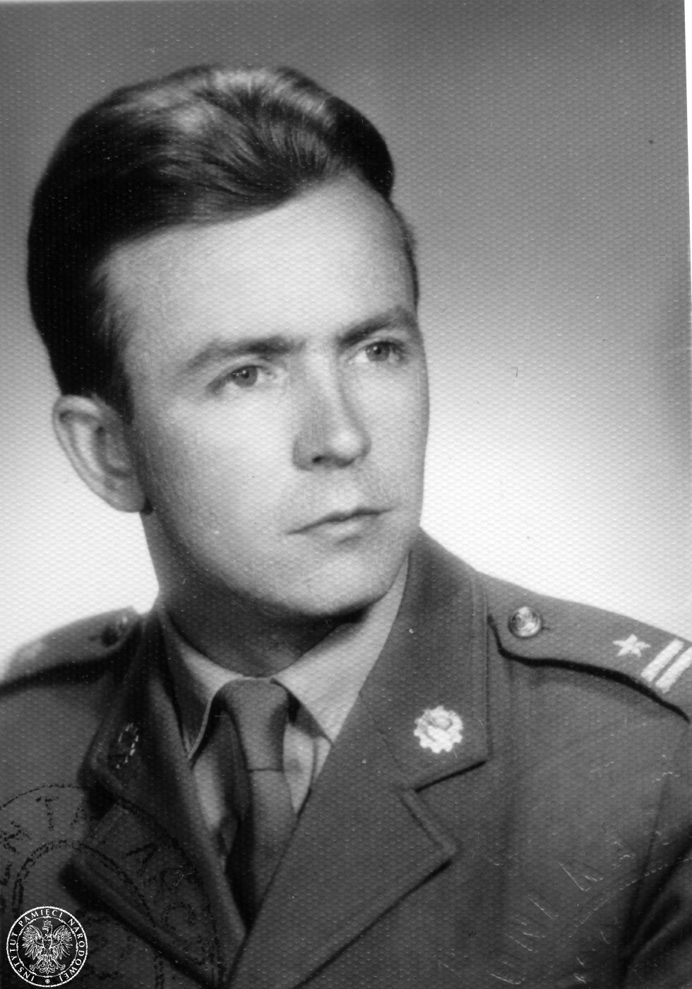 Ryszard Kukliński w mundurze pułkownika (IPNBU-4-1-3-1-1-1)