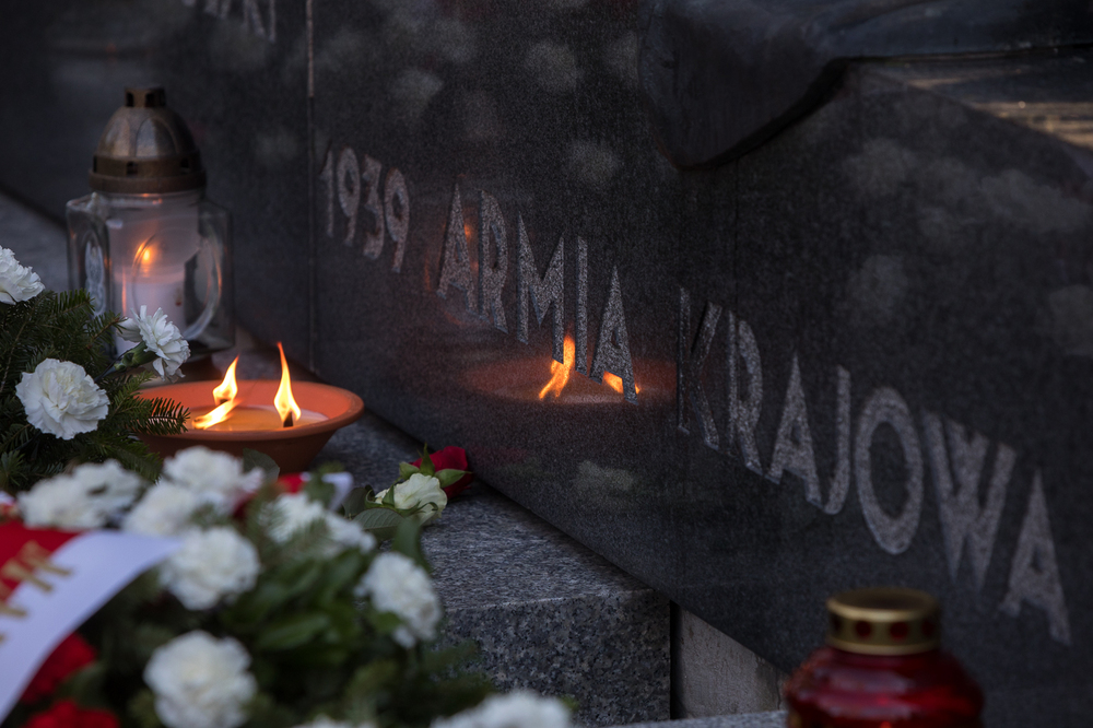 Ceremonia złożenia kwiatów przed pomnikiem Gloria Victis na Cmentarzu Wojskowym na Powązkach w związku z 80. rocznicą przekształcenia ZWZ w AK   – Warszawa, 13 lutego 2022. Fot. Sławek Kasper (IPN)