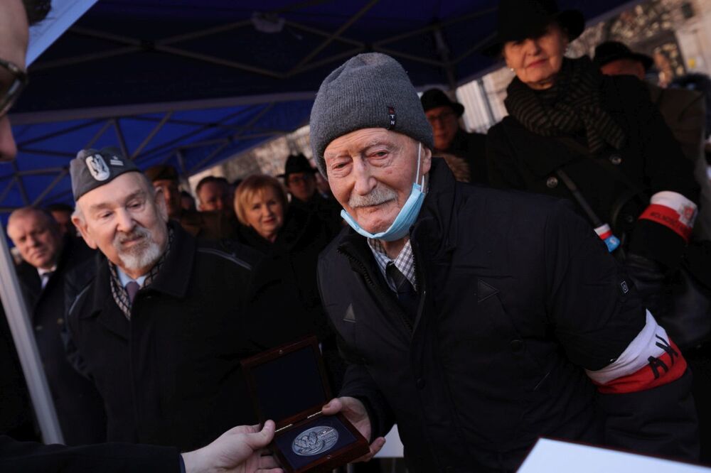 Obchody 80. rocznicy przekształcenia ZWZ w Armię Krajową przed Grobem Nieznanego Żołnierza w Krakowie – 14 lutego 2022. Fot. Mikołaj Bujak (IPN)