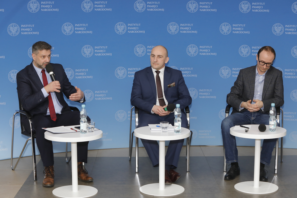 Dyskusja „Armia Krajowa – znana i nieznana” w ramach cyklu „Między mitem a rzeczywistością – najważniejsze wydarzenia XX wieku” – 16 lutego 2022. Fot. Piotr Życieński (IPN)