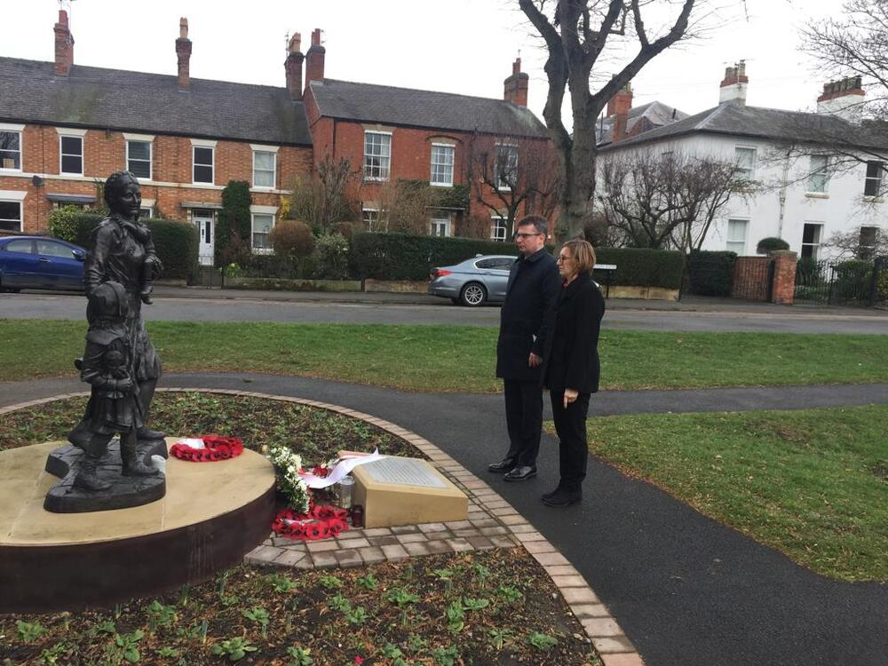 Uroczyste odsłonięcie nagrobków polskich bohaterów na cmentarzu w Newark – 19 lutego 2022. Fot. Joanna Dardzińska (IPN)