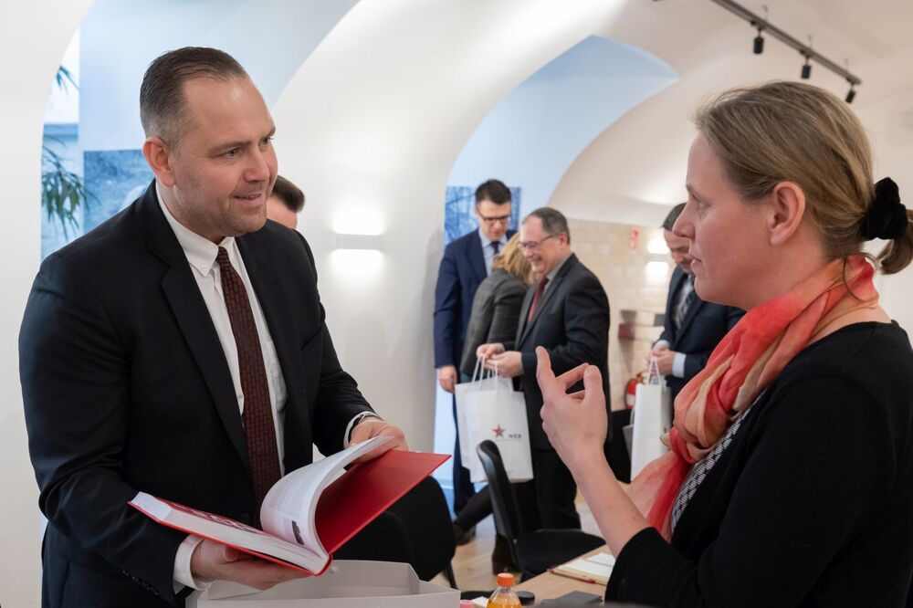 Spotkanie przedstawicieli IPN z członkami węgierskiego Komitetu Pamięci Narodowej – Budapeszt, 22 lutego 2022. Fot. Mikołaj Bujak (IPN)