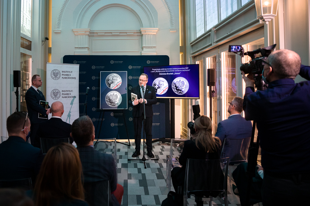 Prezentacja monety NBP upamiętniającej Zdzisława Brońskiego ps. Uskok – Warszawa, 28 lutego 2022. Fot. Sławek Kasper (IPN)