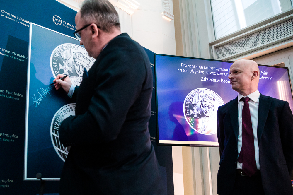 Prezentacja monety NBP upamiętniającej Zdzisława Brońskiego ps. Uskok – Warszawa, 28 lutego 2022. Fot. Sławek Kasper (IPN)