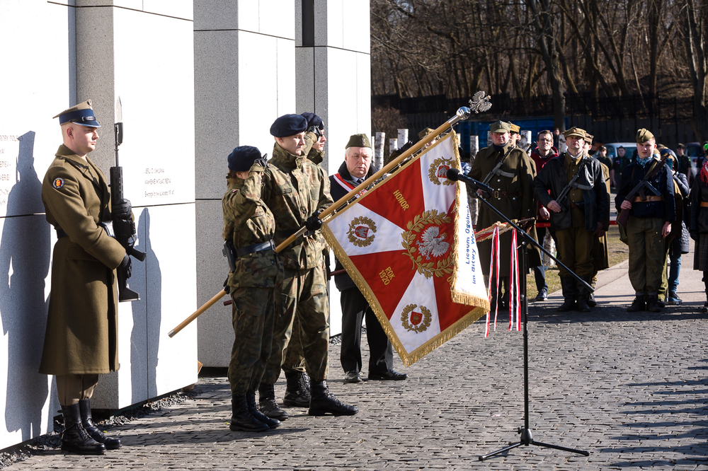 Obchody Narodowego Dnia Żołnierzy Wyklętych na powązkowskiej „Łączce” – 1 marca 2022. Fot. Sławek Kasper (IPN)