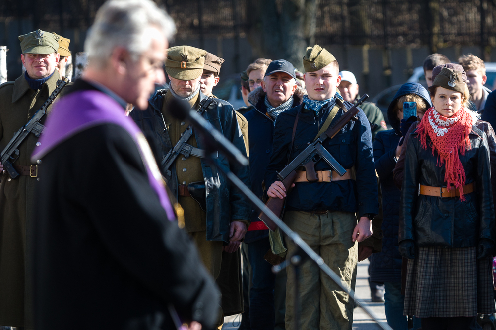 Obchody Narodowego Dnia Żołnierzy Wyklętych na powązkowskiej „Łączce” – 1 marca 2022. Fot. Sławek Kasper (IPN)