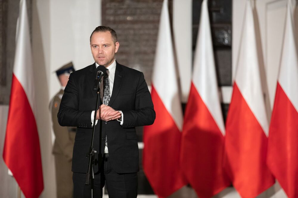 Prezes IPN dr Karol Nawrocki podczas uroczystości odsłonięcia epitafium Żołnierzy Wyklętych w archikatedrze warszawskiej – 1 marca 2022. Fot. Mikołaj Bujak (IPN)