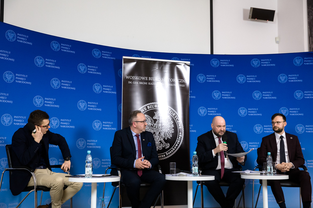 Debata „»Dla oczyszczenia terenu z band«. »Ludowe« Wojsko Polskie przeciwko żołnierzom polskiego podziemia niepodległościowego” – 1 marca 2022. Fot. Sławek Kasper (IPN)