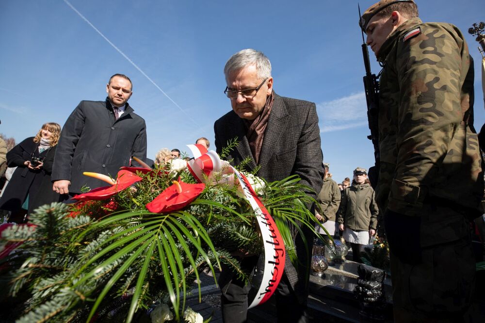 Uroczystość oznaczenia grobu powstańca śląskiego Wilhelma Marca znakiem pamięci „Tobie Polsko” – Mysłowice, 12 marca 2022. Fot. Mikołaj Bujak (IPN)