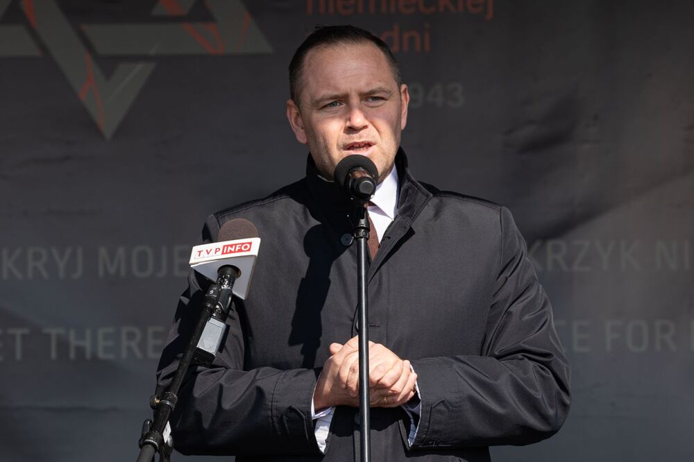 Dr Karol Nawrocki, prezes Instytutu Pamięci Narodowej – Bełżec, 15 marca 2022. Fot. Mikołaj Bujak (IPN)