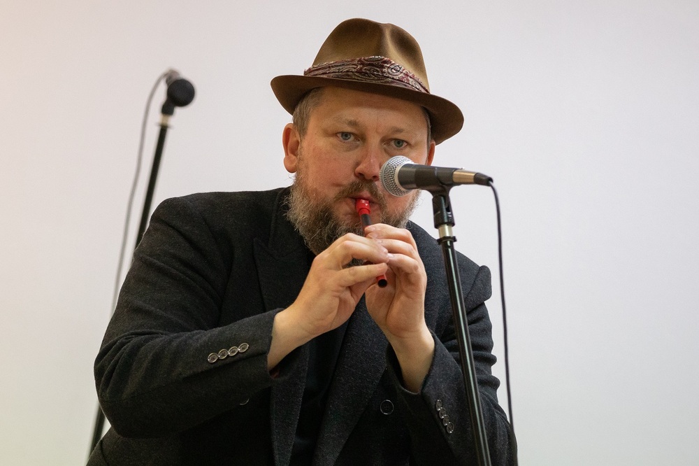 Koncert dla obywateli Ukrainy dotkniętych agresją zbrojną Federacji Rosyjskiej. Fot. Mikołaj Bujak (IPN)