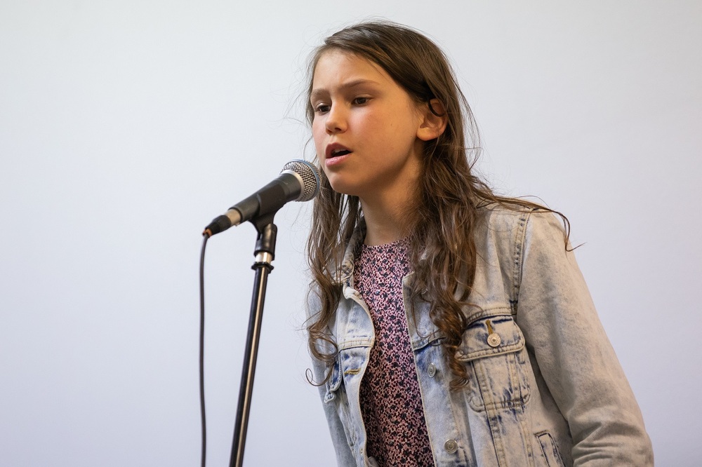 Koncert dla obywateli Ukrainy dotkniętych agresją zbrojną Federacji Rosyjskiej. Fot. Mikołaj Bujak (IPN)