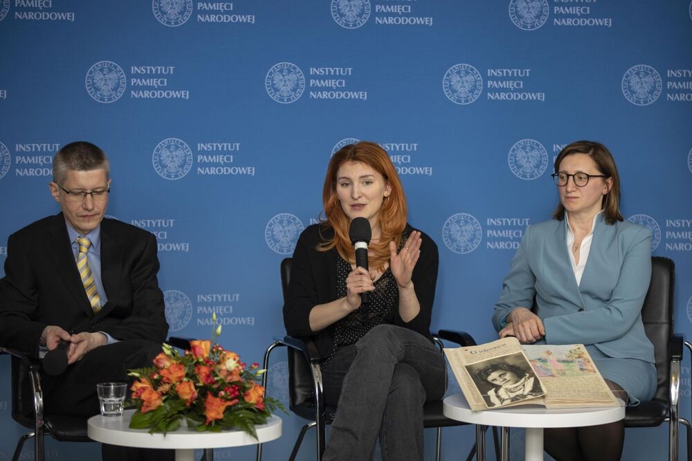 Wojciech Kujawa, Ewelina Oleś i Marzena Kruk – Warszawa, 29 marca 2022. Fot. Katarzyna Adamów (IPN)