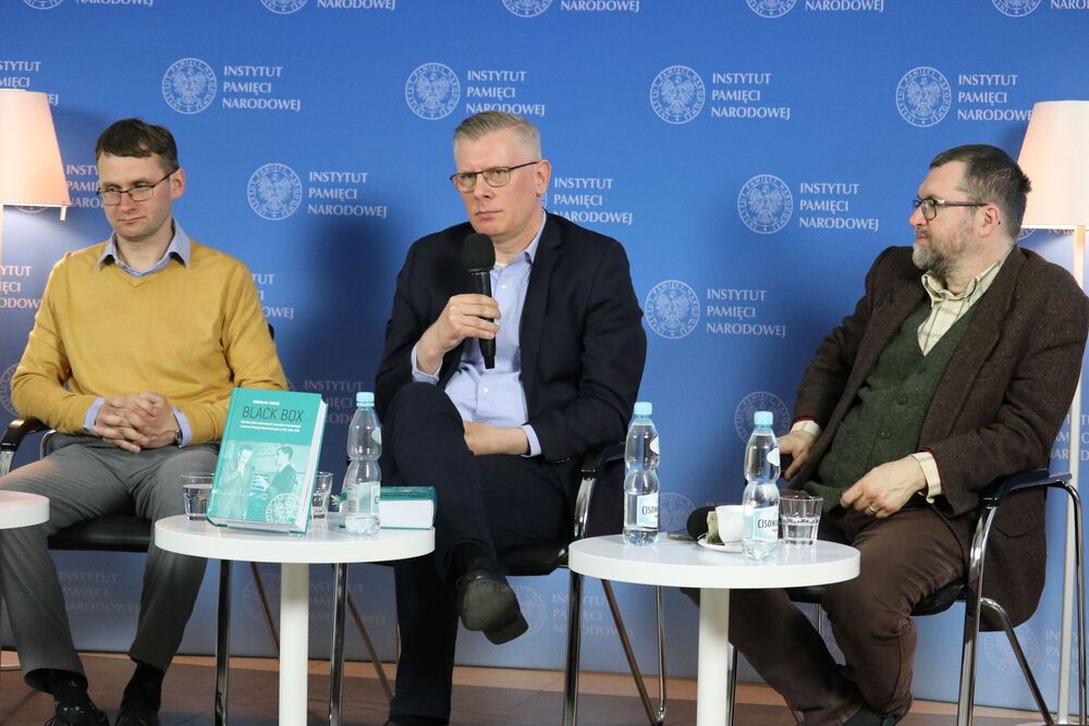 Dyskusja o książce „Black Box. Wywiad jako instrument transferu technologii i wsparcia decyzji ekonomicznych w PRL 1955–1990” – 30 marca 2022. Fot. Aleksandra Wierzchowska (IPN)