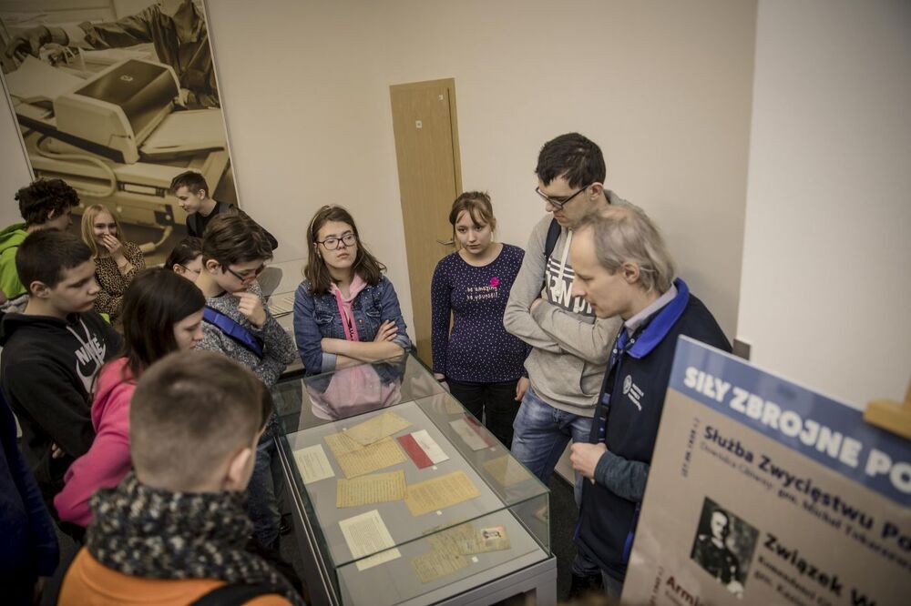 Dni otwarte dla szkół w Archiwum IPN przy ul. Kłobuckiej 21 w Warszawie – 5–6 kwietnia 2022. Fot. Katarzyna Adamów (IPN)
