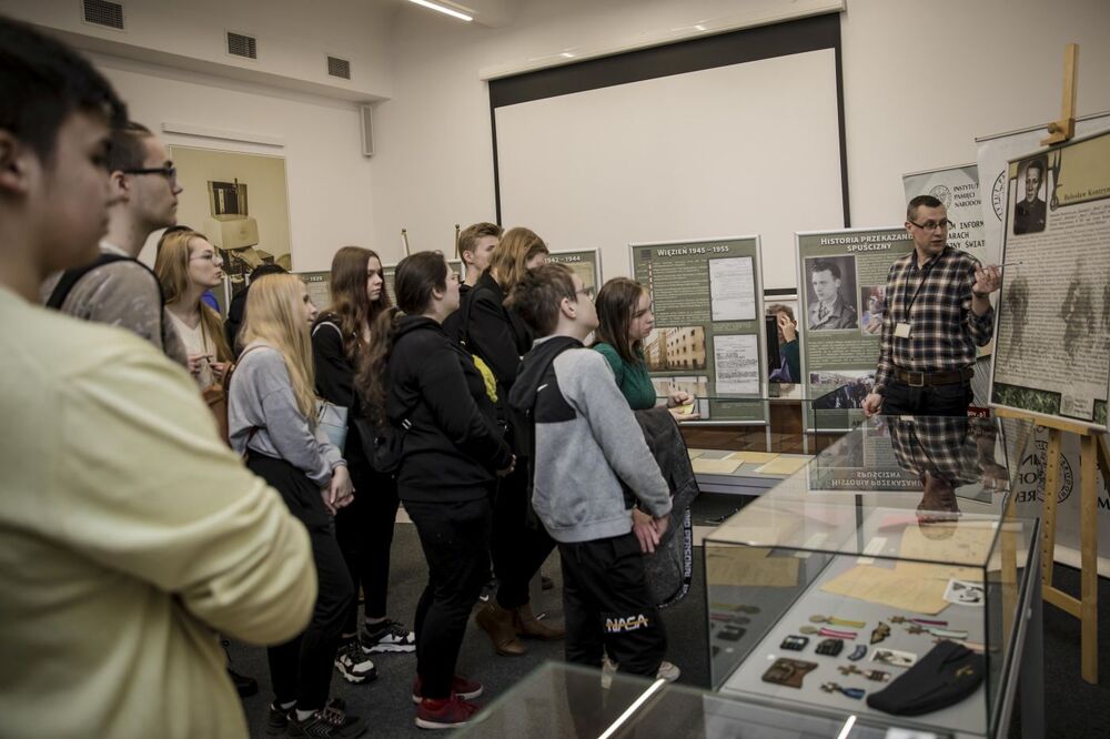 Dni otwarte dla szkół w Archiwum IPN przy ul. Kłobuckiej 21 w Warszawie – 5–6 kwietnia 2022. Fot. Katarzyna Adamów (IPN)