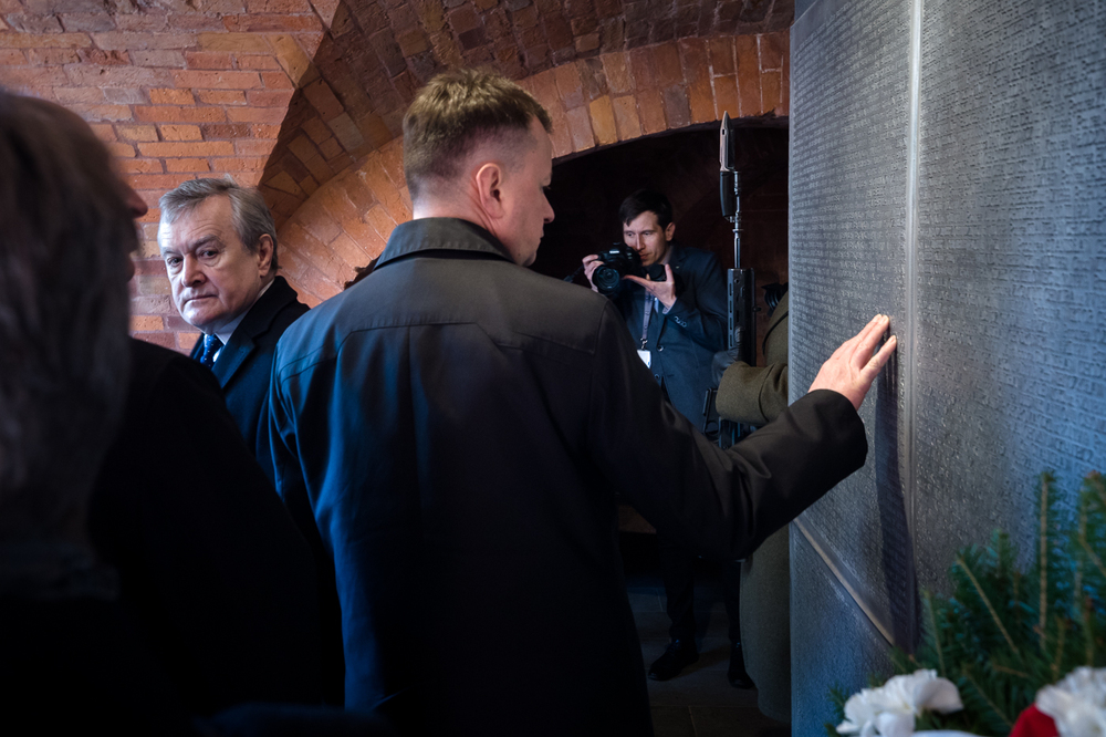 Uroczystości upamiętniające ofiary zbrodni katyńskiej – Warszawa, Muzeum Katyńskie, 13 kwietnia 2022. Fot. Sławek Kasper (IPN)