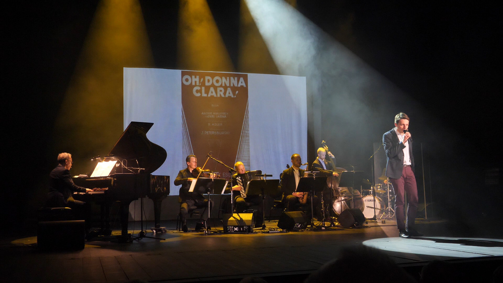 Koncert piosenek Jerzego Petersburskiego „Szczęśliwa trzynastka” – Lublin, 20 kwietnia 2022. Fot. Szczepan Barczyk (IPN)