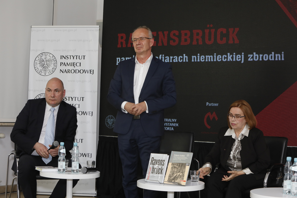 Dyskusja „Ravensbrück – pamięć o ofiarach niemieckiej zbrodni” – 27 kwietnia 2022. Fot. Piotr Życieński (IPN)