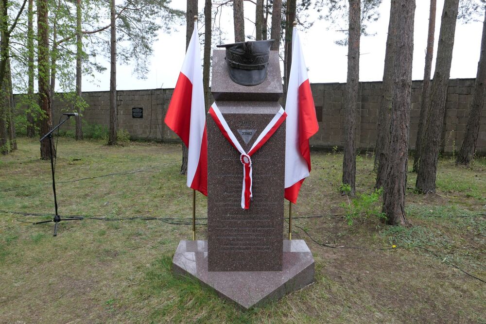 Pomnik generała Bolesława Roi w Sachsenhausen – 1 maja 2022. Fot. Joanna Sulej-Piskorz (IPN)