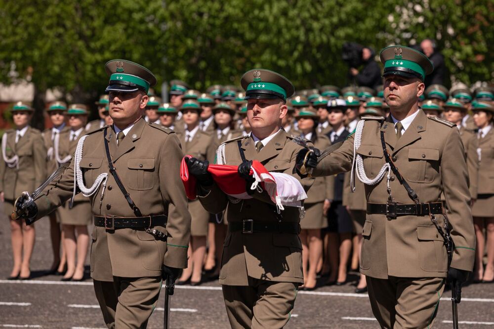 Promocja oficerska podczas obchodów święta Straży Granicznej – Koszalin, 12 maja 2022. Fot. Mikołaj Bujak (IPN)