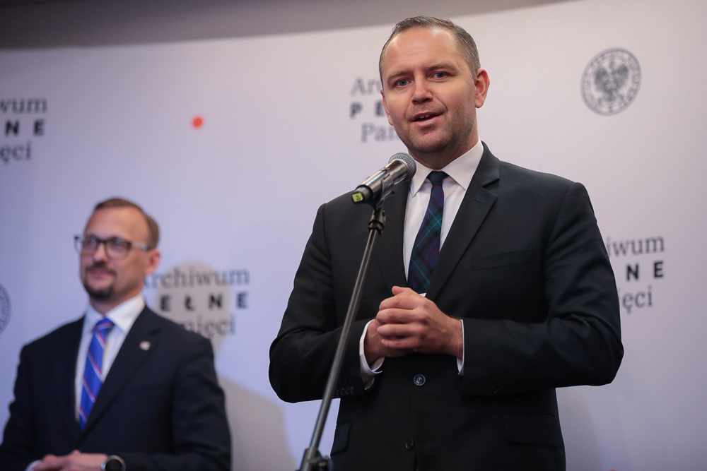 Prezes IPN dr Karol Nawrocki podczas inauguracji projektu: Ocal historię! Nowe możliwości – Archiwum Pełne Pamięci. Fot. Mikołaj Bujak (IPN)