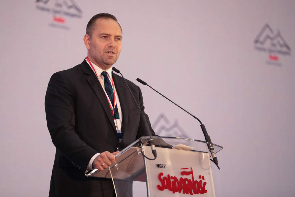 Wystąpienie prezesa IPN dr. Karola Nawrockiego na XXX Krajowym Zjeździe Delegatów NSZZ „Solidarność” w Zakopanem – 26 maja 2022. Fot. Mikołaj Bujak (IPN)