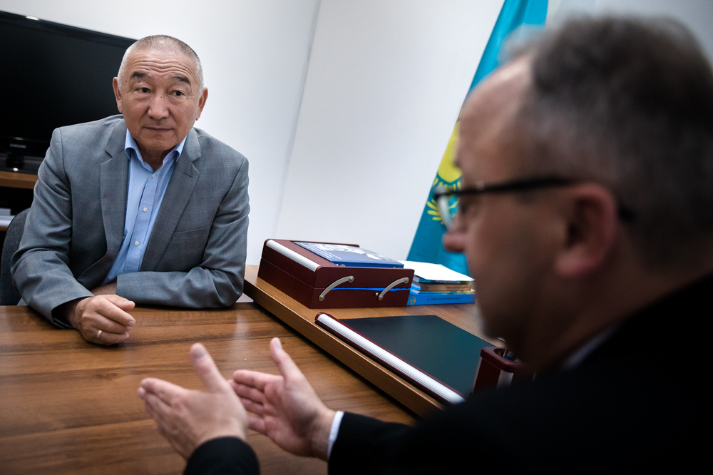 Wiceprezes IPN dr hab. Karol Polejowski spotkał się z dyrektorem muzealno-memoratywnego kompleksu AŁŻIR – 2 czerwca 2022. Fot. Sławek Kasper (IPN)