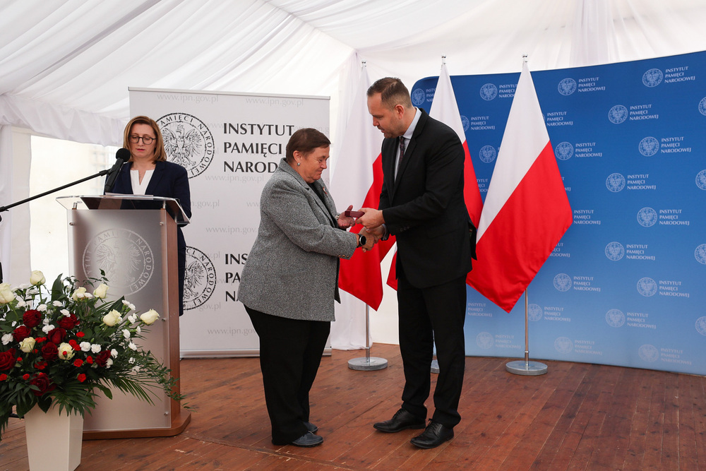 Uroczystość wręczenia Krzyży Wolności i Solidarności – Warszawa, 4 czerwca 2022. Fot. Mikołaj Bujak (IPN)