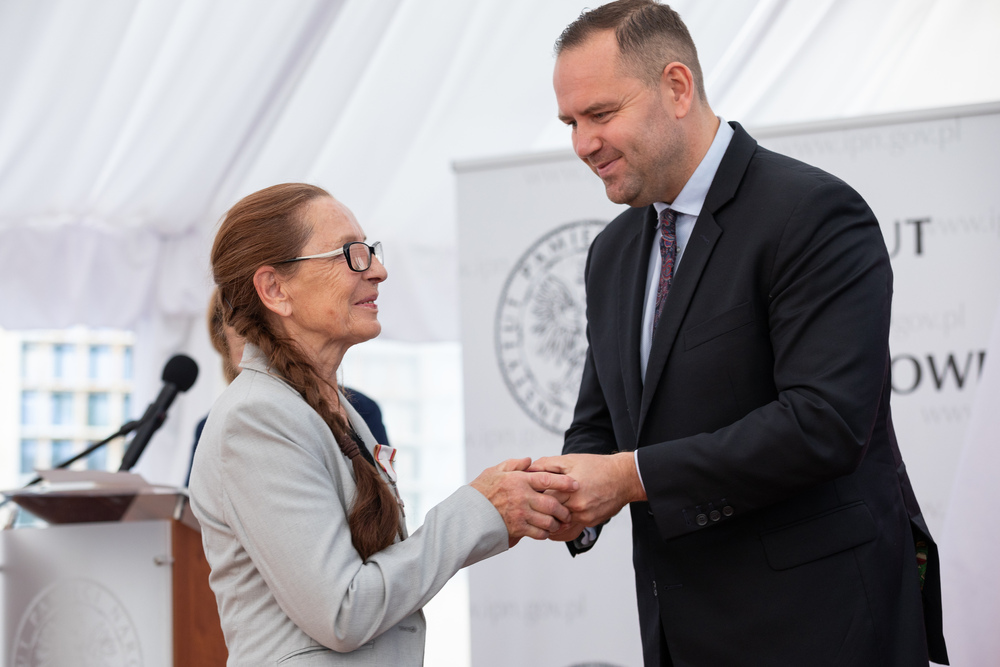 Uroczystość wręczenia Krzyży Wolności i Solidarności – Warszawa, 4 czerwca 2022. Fot. Mikołaj Bujak (IPN)