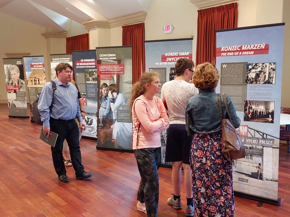 Premiera wystawy „Szlaki Nadziei” w Stanach Zjednoczonych – Houston, 7 czerwca 2022. Fot. Mateusz Kotecki (IPN)