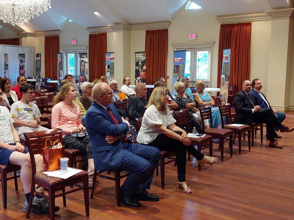 Premiera wystawy „Szlaki Nadziei” w Stanach Zjednoczonych – Houston, 7 czerwca 2022. Fot. Mateusz Kotecki (IPN)