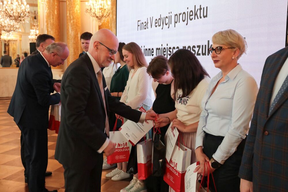 Finał V edycji projektu IPN „Łączka i inne miejsca poszukiwań” – 8 czerwca 2022. Fot. Mikołaj Bujak (IPN)