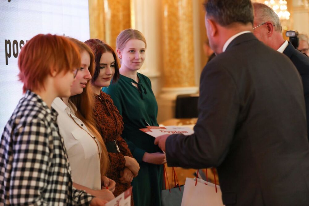 Finał V edycji projektu IPN „Łączka i inne miejsca poszukiwań” – 8 czerwca 2022. Fot. Mikołaj Bujak (IPN)