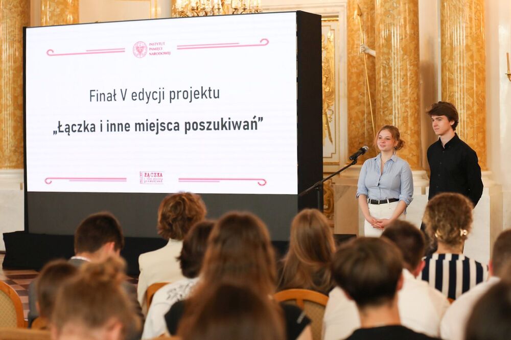 Finał V edycji projektu IPN „Łączka i inne miejsca poszukiwań” – 8 czerwca 2022. Fot. Mikołaj Bujak (IPN)