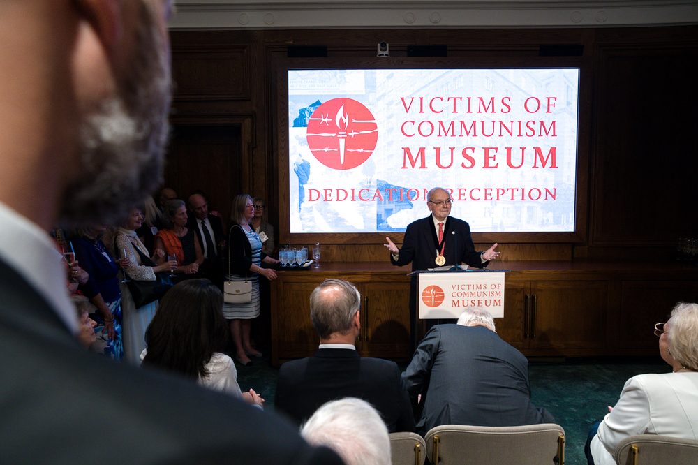 Lee Edwards, jeden z założycieli Fundacji Pamięci Ofiar Komunizmu – 8 czerwca 2022. Fot. Sławek Kasper (IPN)