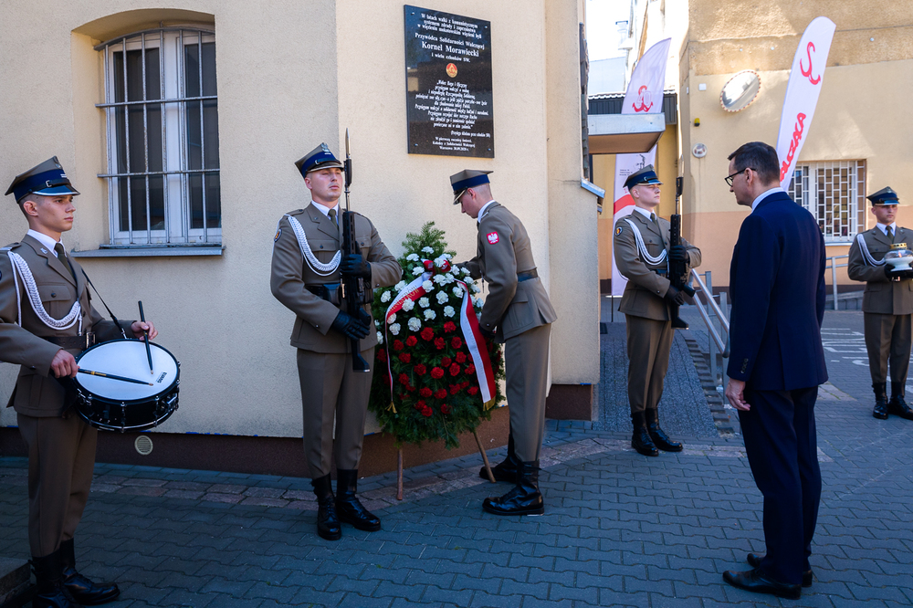 Premier Mateusz Morawiecki podczas uroczystości z okazji 40-lecia Solidarności Walczącej – Warszawa, 25 czerwca 2022. Fot. Sławek Kasper (IPN)