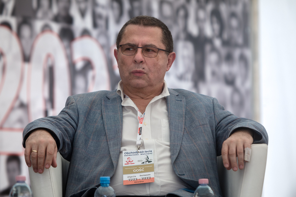 Uroczystości z okazji 40-lecia Solidarności Walczącej. Bronisław Wildstein podczas debaty „Quo vadis Europo?” – Warszawa, 25 czerwca 2022. Fot. Sławek Kasper (IPN)