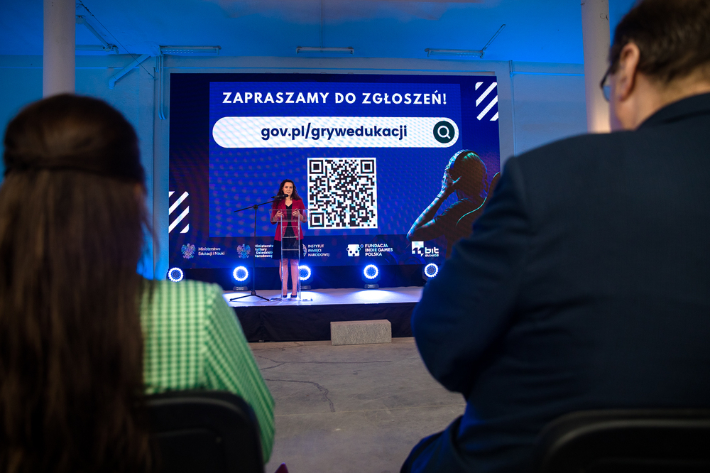 Justyna Orłowska, podczas konferencji prasowej dot. projektu „Gry w edukacji” – Warszawa, 30 czerwca 2022. Fot. Sławek Kasper (IPN)