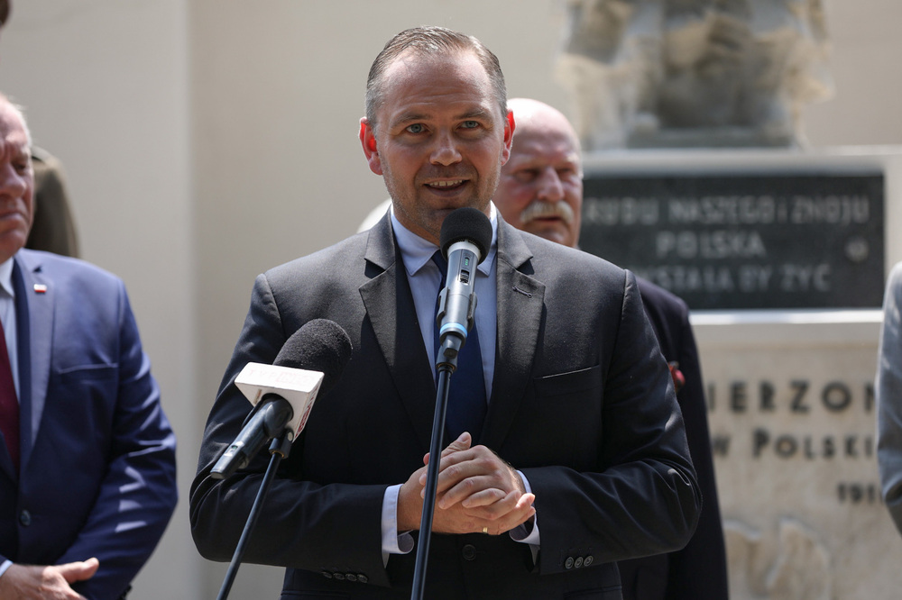 Dr Karol Nawrocki w czasie przemówienia na cmentarzu Rakowickim – Kraków, 30 czerwca 2022. Fot. Mikołaj Bujak (IPN)