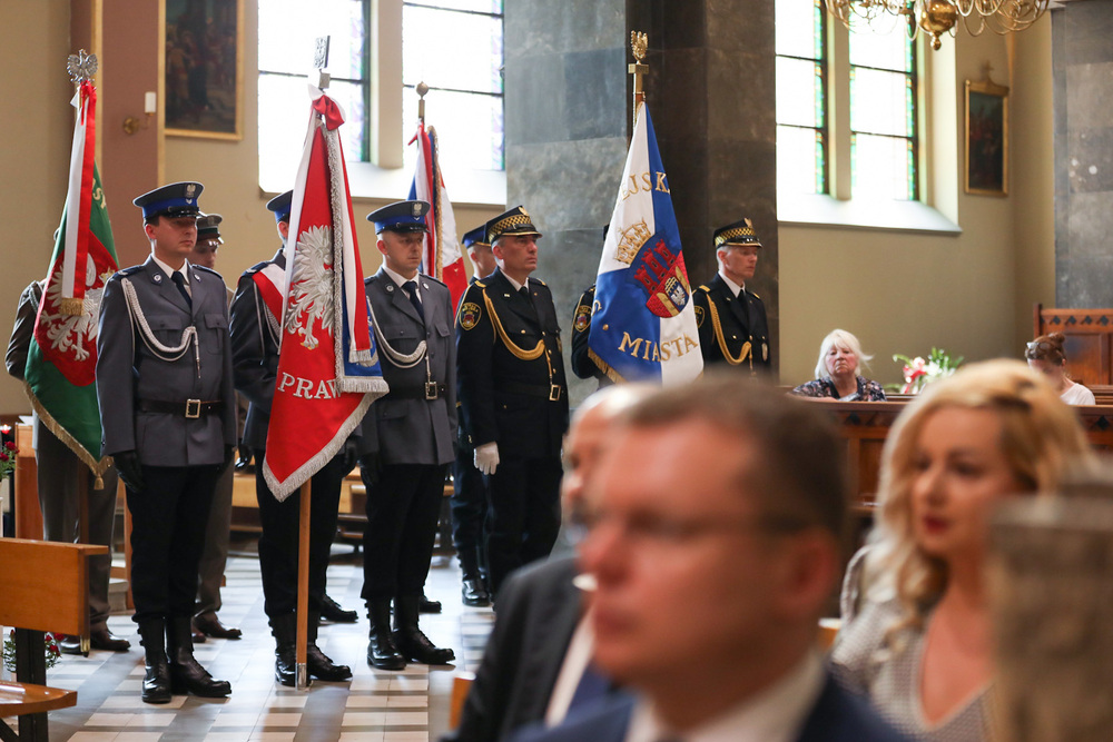 Msza w intencji Ojczyzny w kościele Karmelitów Bosych – Kraków, 30 czerwca 2022. Fot. Mikołaj Bujak (IPN)