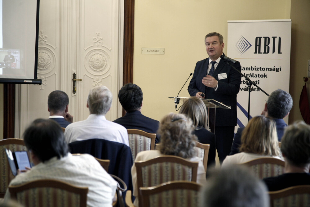 Spotkanie Sieci Instytucji Archiwalnych Zajmujących się Aktami Tajnych Służb – Budapeszt, 28-30 czerwca 2022. Fot. ABTL