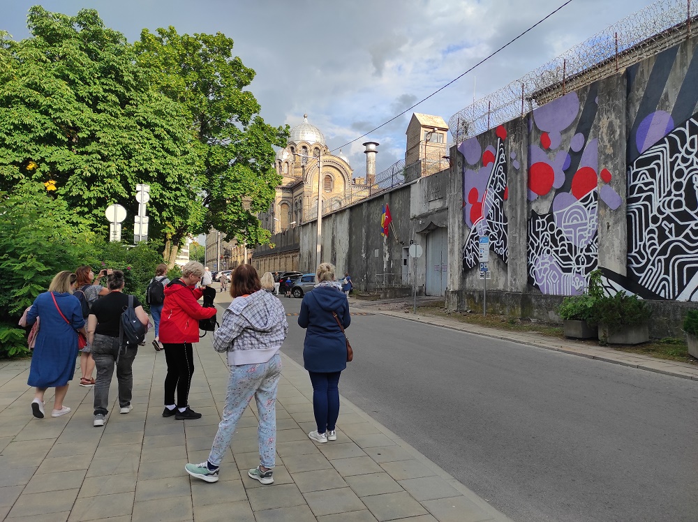 XVI Polonijne spotkania z historią najnowszą, dawne więzienie na Łukiszkach. Fot. Mateusz Marek (IPN)